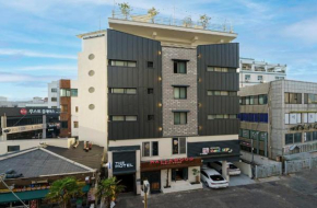 Seogwipo The Hotel